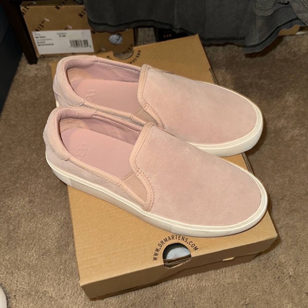 Uggs sneakers